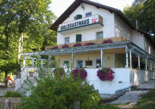 Waldgasthaus Hochburg-Ach Dış mekan fotoğraf